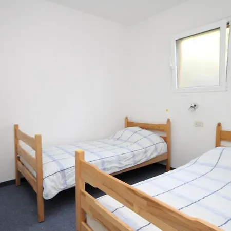 By The Sea Pasadur, - 8388 * Lastovo